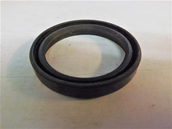 oil-seal-44mm-x-57mm-x-9mm-175225-38